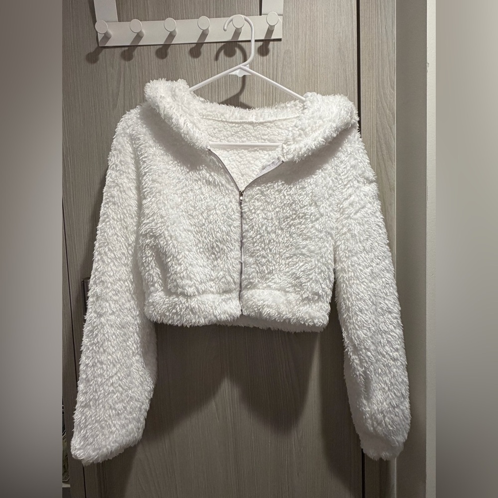 Brand New White Teddy Cropped Hoodie Size S